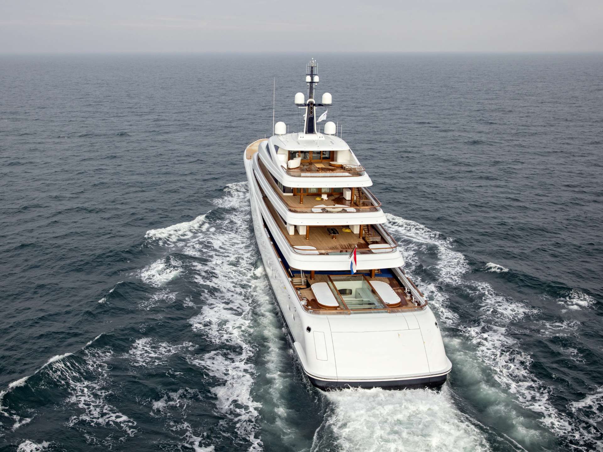 Yacht SOPHIA, Feadship | CHARTERWORLD Luxury Superyacht Charters